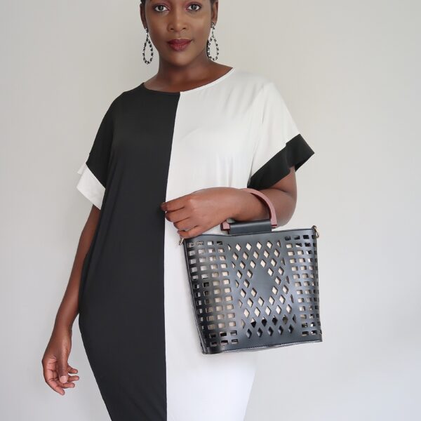 A VIBES MAXI DRESS / BLACK AND WHITE